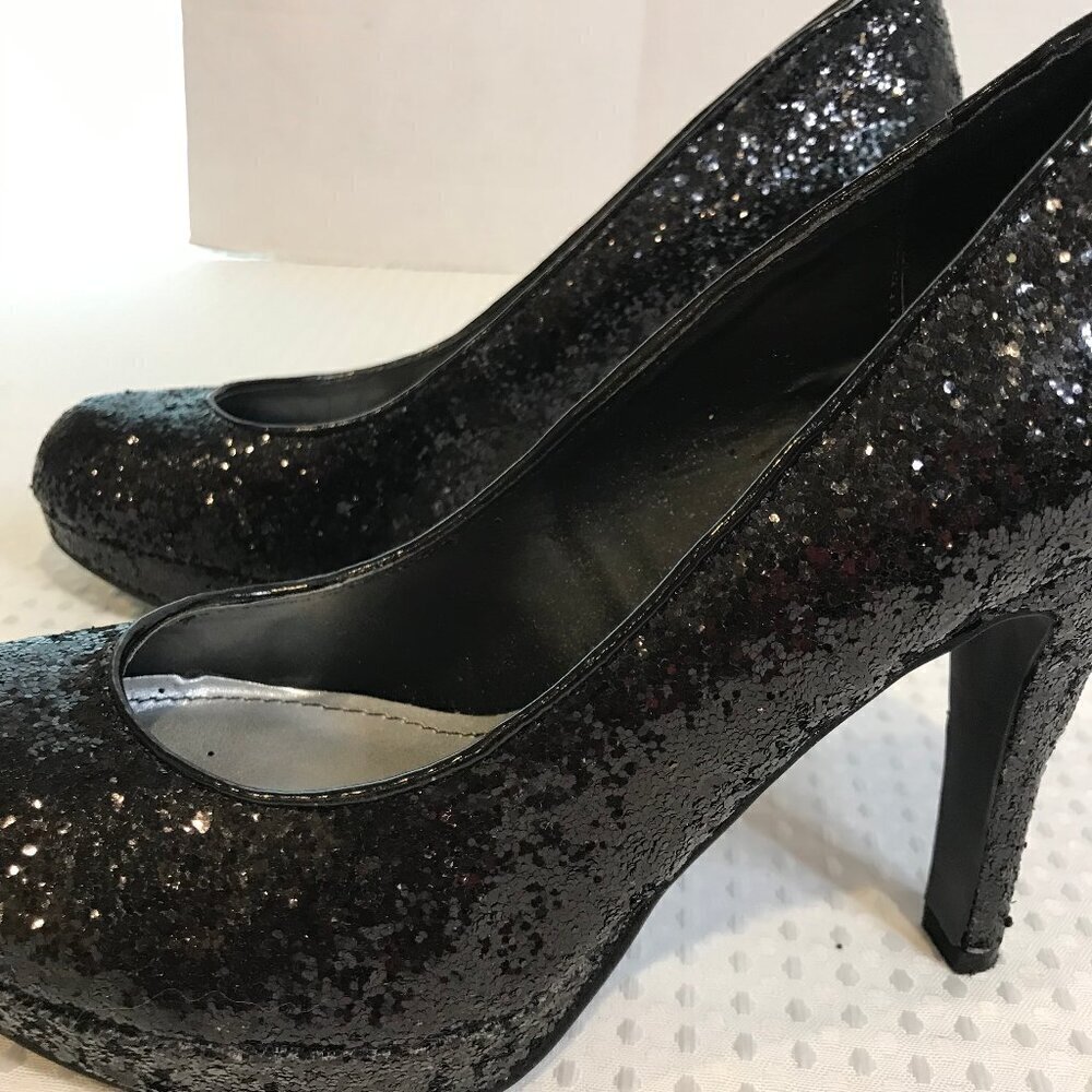 FERGALICIOUS BY FERGIE NELLY TOO GLITTER HEEL SHOES SIZE 7M - Picture 8 of 8